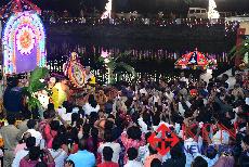 The Sri Chamundeshwari Teppotsava was successfully celebrated on the evening of Monday, 26 October 2026, at the sacred Devikere tank atop Chamundi Hill in Mysuru. -KPN 