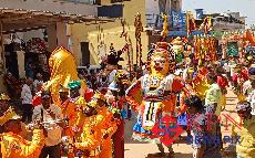 Ganesha immersion procession attracted people in Chamarajanagar on Thursday. -KPN 