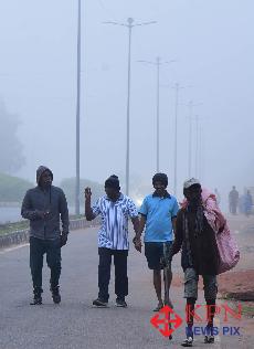 Misty and Foggy Mornings seen near Tumakuru on Thursday. Bengaluru, Mysuru, and Ballari have started waking up to heavy early morning fog, significantly reducing visibility and creating a distinct winter atmosphere. -KPN 